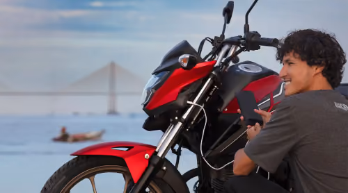 Moto Honda Nova Titan Edição Comemorativa de 50 Anos Entrada USB-C.